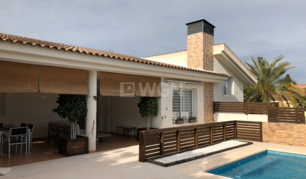 Reventa - Villa - Fortuna - Inland