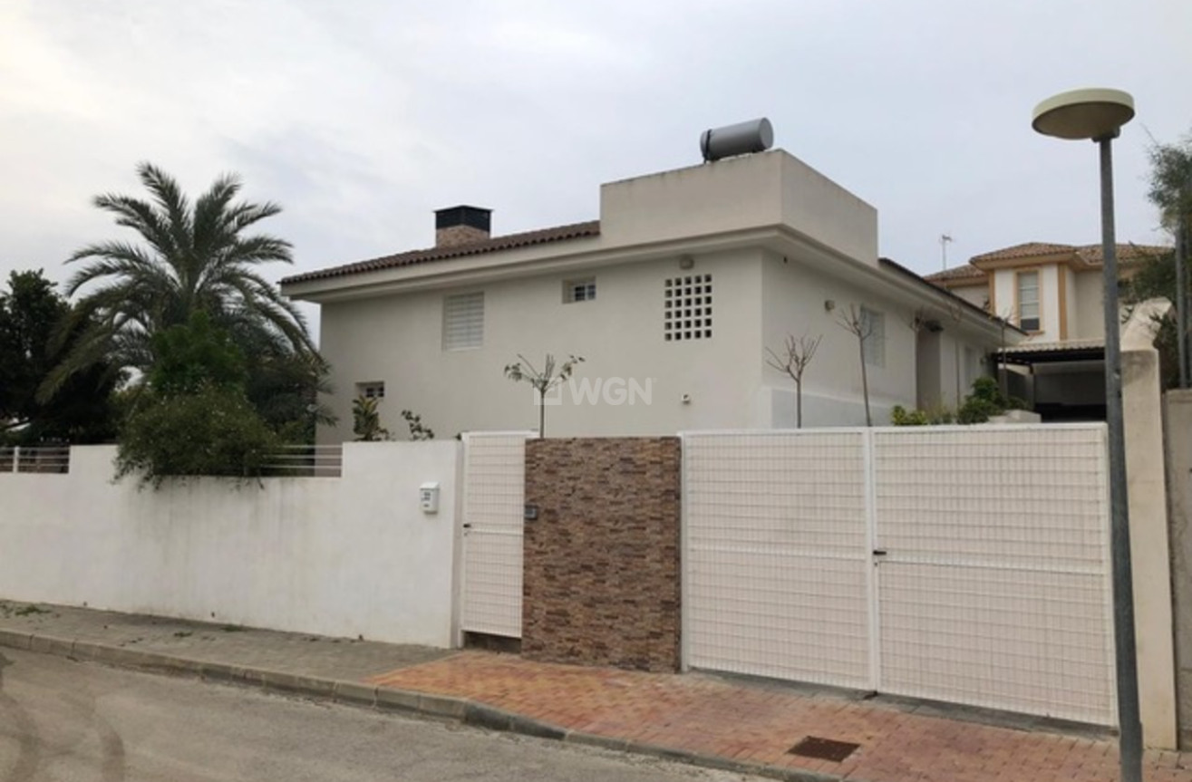 Reventa - Villa - Fortuna - Inland