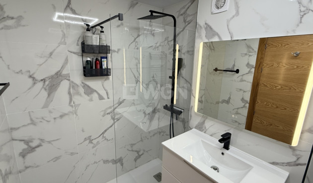 Reventa - Apartamento / piso - Hacienda Riquelme Golf Resort - Inland