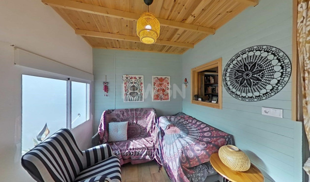 Odsprzedaż - Kamienica - Formentera del Segura - Centro