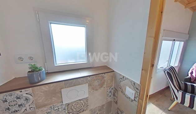 Odsprzedaż - Kamienica - Formentera del Segura - Centro