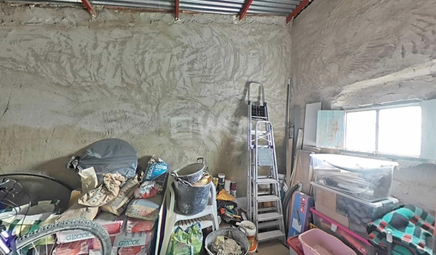 Odsprzedaż - Kamienica - Formentera del Segura - Centro