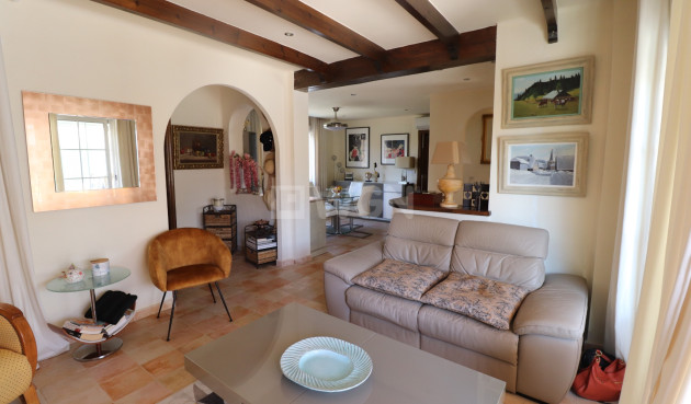 Reventa - Villa - Fortuna - Inland