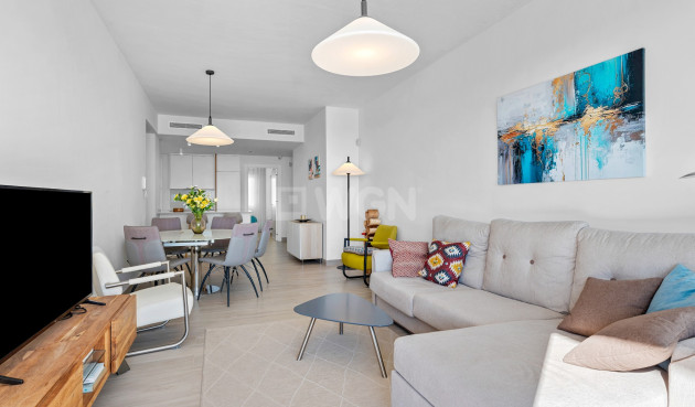 Resale - Villa - San Miguel de Salinas - Inland