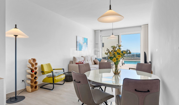 Resale - Villa - San Miguel de Salinas - Inland