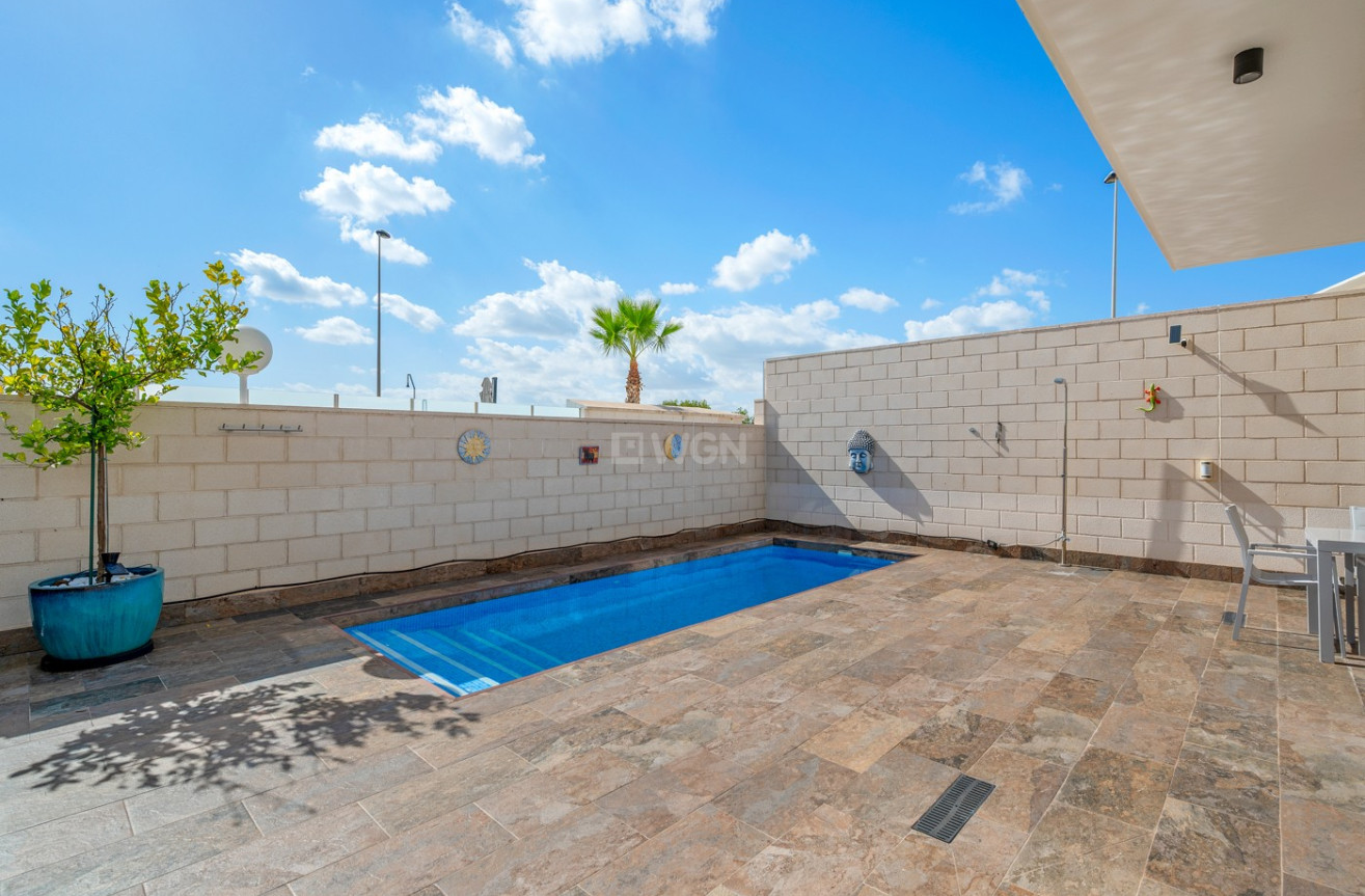 Odsprzedaż - Villa - Orihuela - Inland