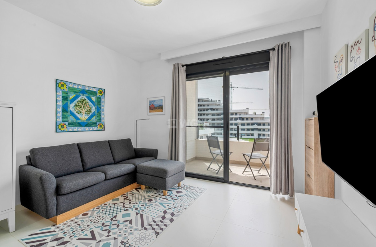 Odsprzedaż - Mieszkanie w bloku - San Miguel de Salinas - Inland