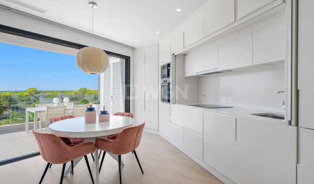 Odsprzedaż - Mieszkanie w bloku - Orihuela - Inland