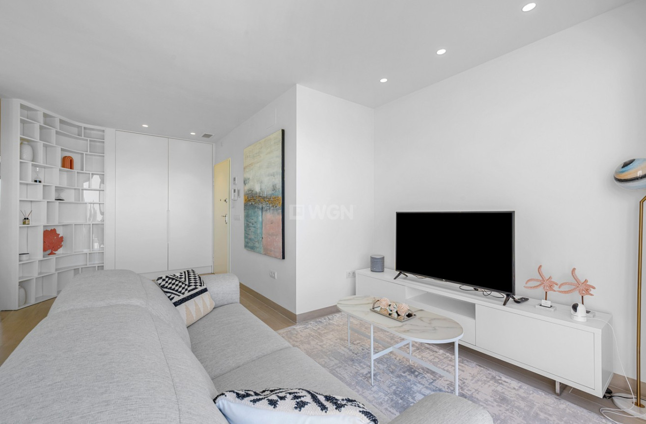 Odsprzedaż - Mieszkanie w bloku - Orihuela - Inland