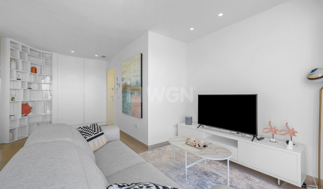 Odsprzedaż - Mieszkanie w bloku - Orihuela - Inland