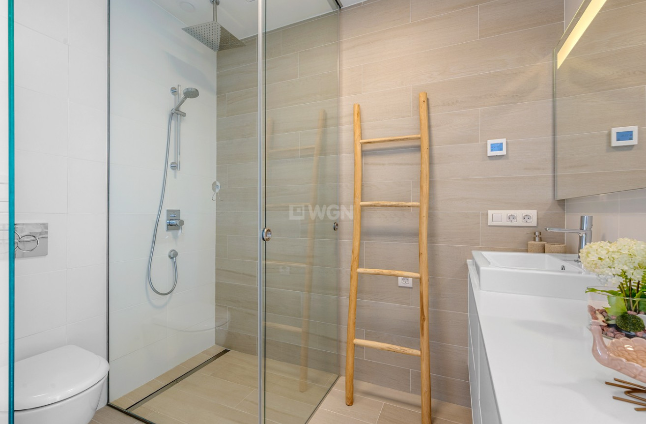 Odsprzedaż - Mieszkanie w bloku - Orihuela - Inland