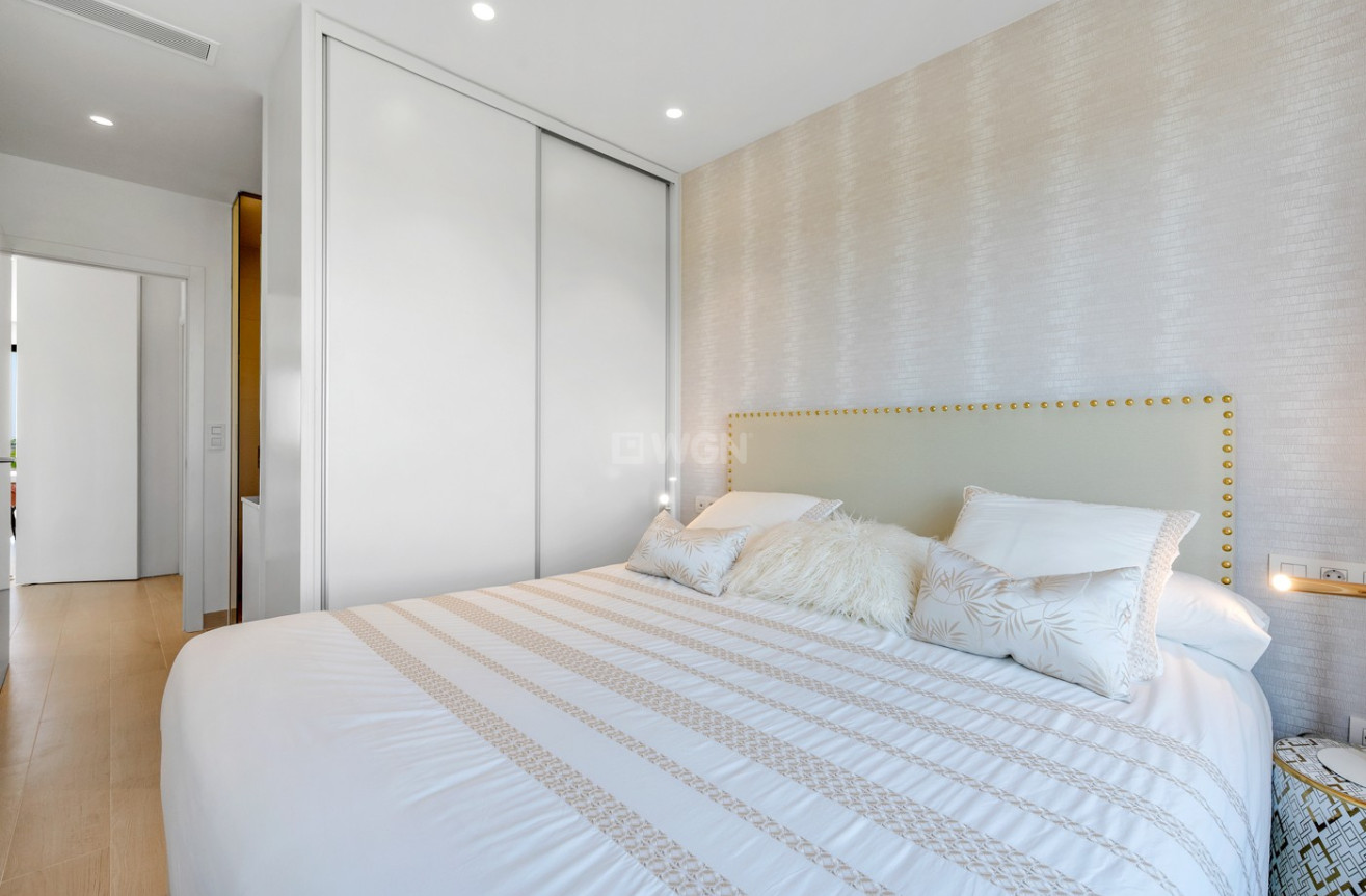 Odsprzedaż - Mieszkanie w bloku - Orihuela - Inland