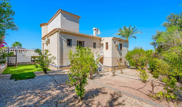 Resale - Villa - Almoradí - Inland