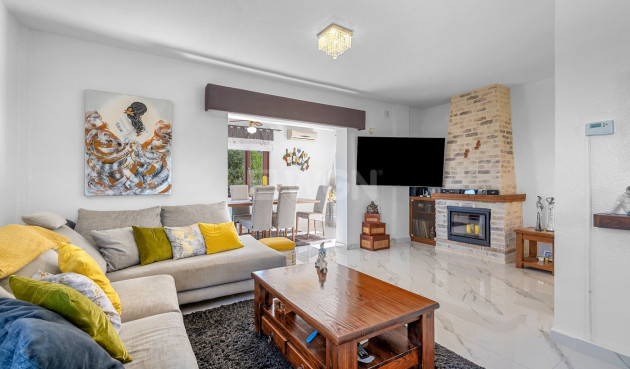 Resale - Villa - Almoradí - Inland