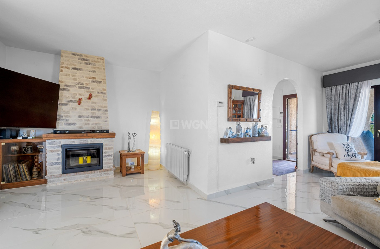 Resale - Villa - Almoradí - Inland