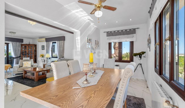 Resale - Villa - Almoradí - Inland