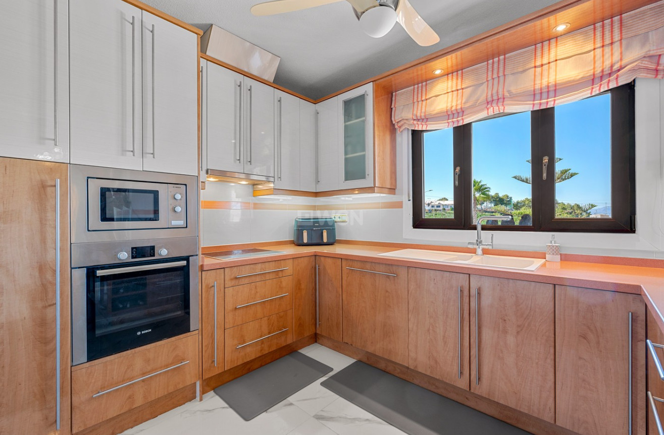 Resale - Villa - Almoradí - Inland