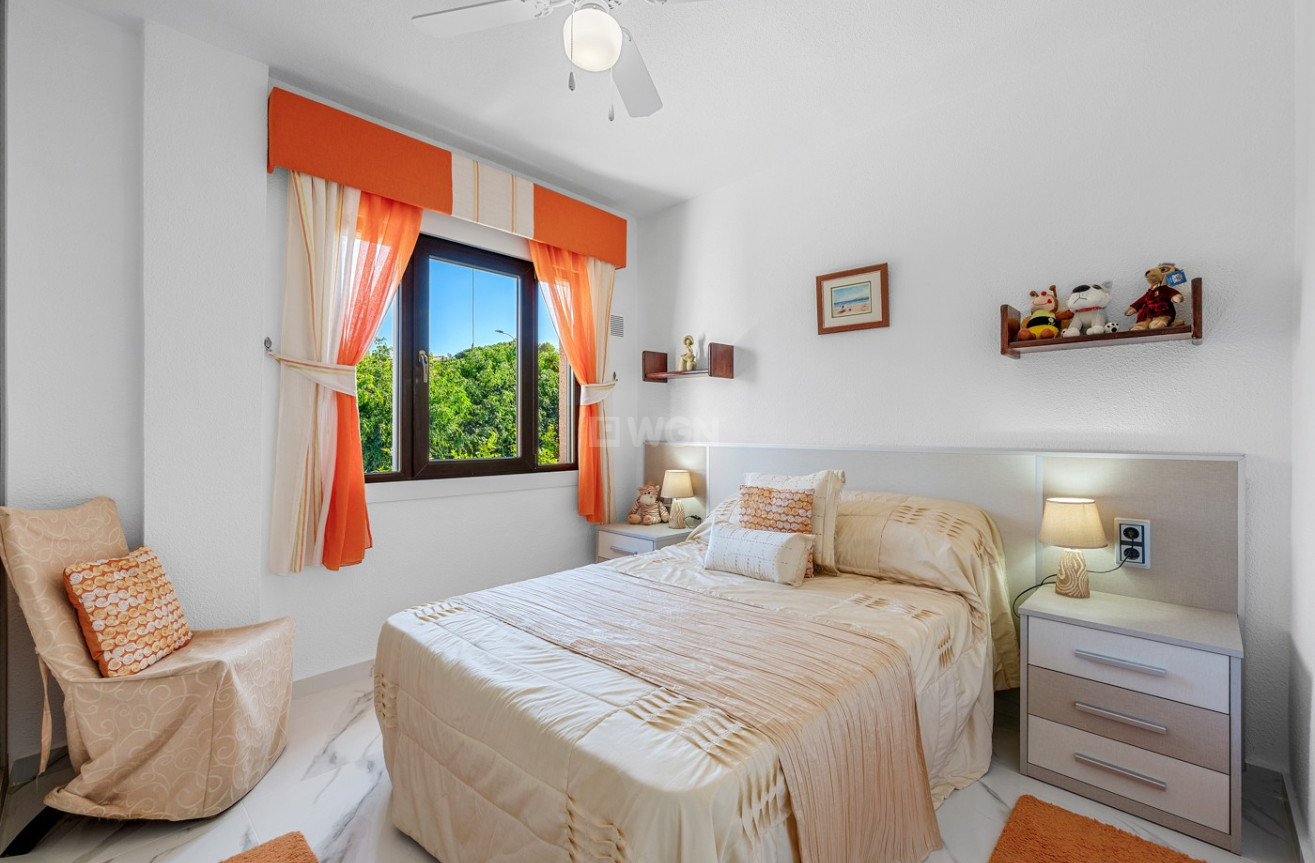 Resale - Villa - Almoradí - Inland