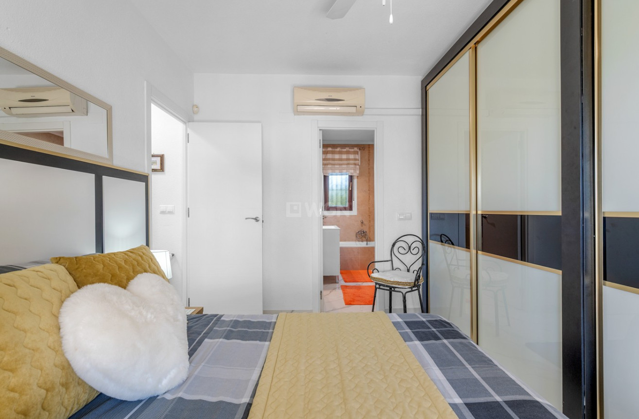 Resale - Villa - Almoradí - Inland