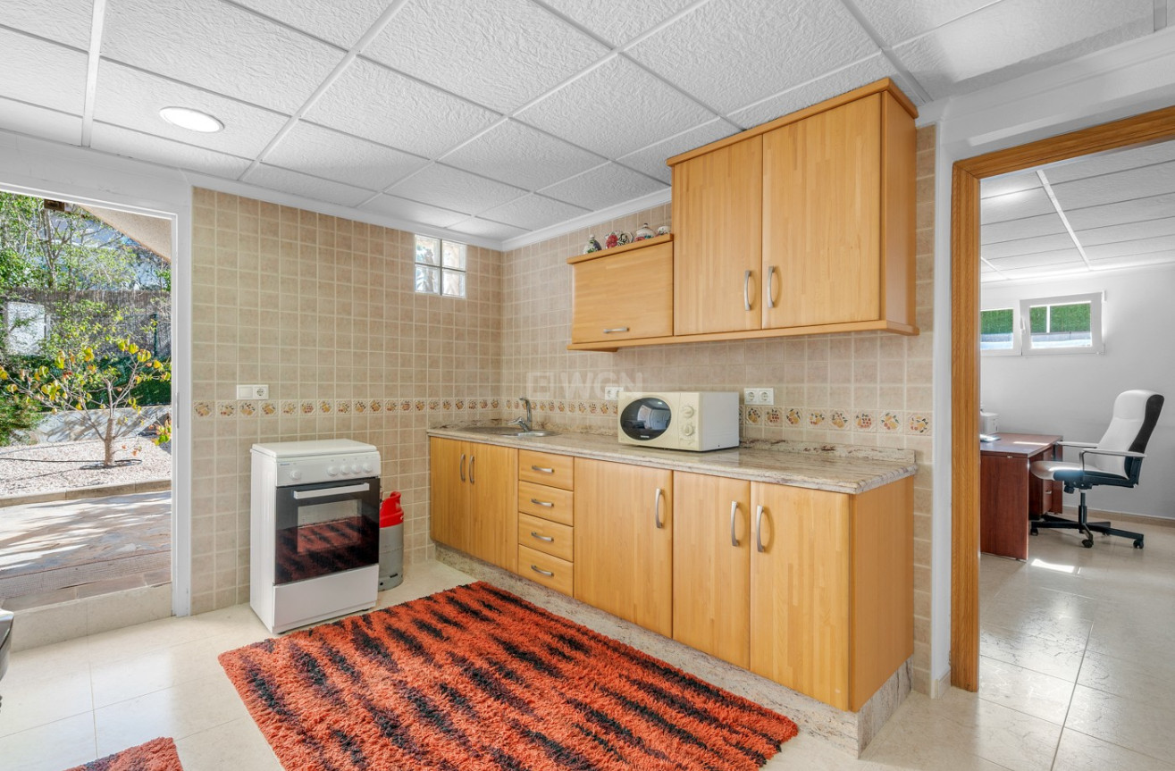 Resale - Villa - Almoradí - Inland