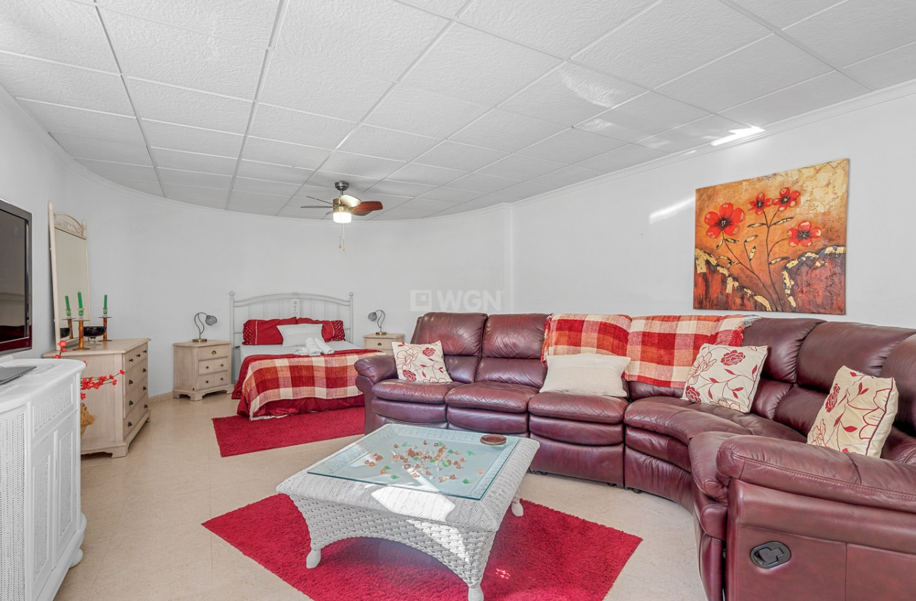 Resale - Villa - Almoradí - Inland