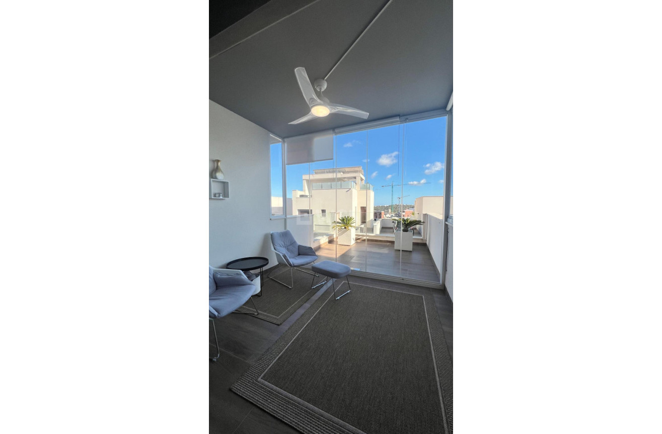 Odsprzedaż - Mieszkanie w bloku - San Miguel de Salinas - Bellavista