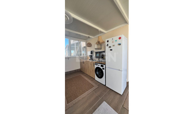 Odsprzedaż - Mieszkanie w bloku - San Miguel de Salinas - Bellavista