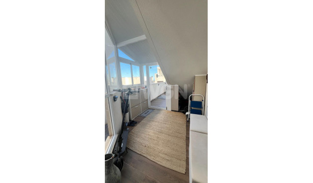 Odsprzedaż - Mieszkanie w bloku - San Miguel de Salinas - Bellavista