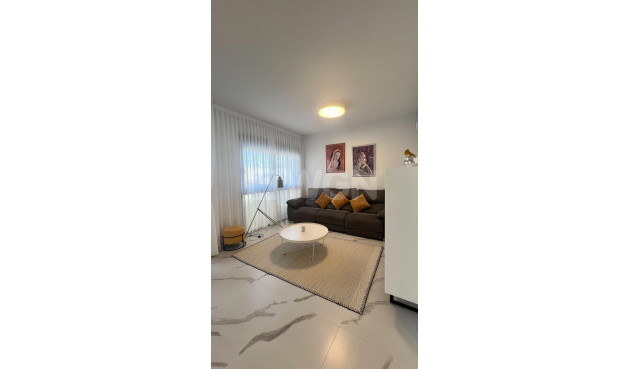 Odsprzedaż - Mieszkanie w bloku - San Miguel de Salinas - Bellavista