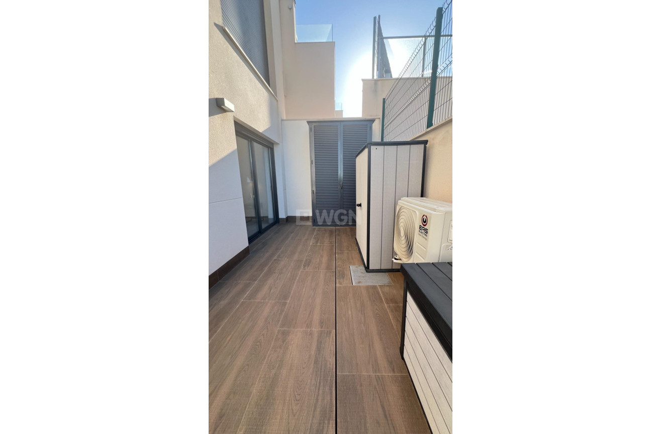 Odsprzedaż - Mieszkanie w bloku - San Miguel de Salinas - Bellavista