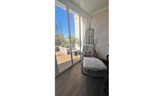 Odsprzedaż - Mieszkanie w bloku - San Miguel de Salinas - Bellavista