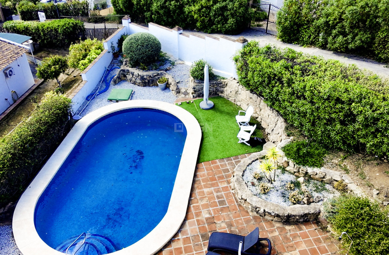 Wiederverkauf - Villa - Vinuela - Inland