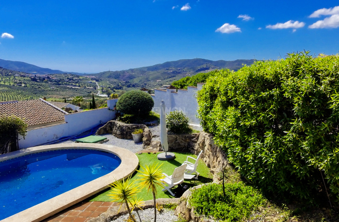 Wiederverkauf - Villa - Vinuela - Inland