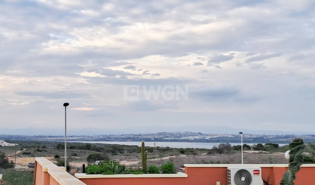 Odsprzedaż - Villa - Torrevieja - Parque Acuático - Sector 25