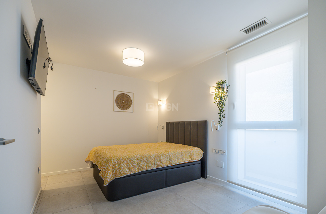 Resale - Apartment / flat - Orihuela Costa - Costa Blanca