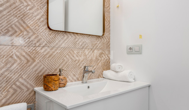 Reventa - Apartamento / piso - San Miguel de Salinas - Inland