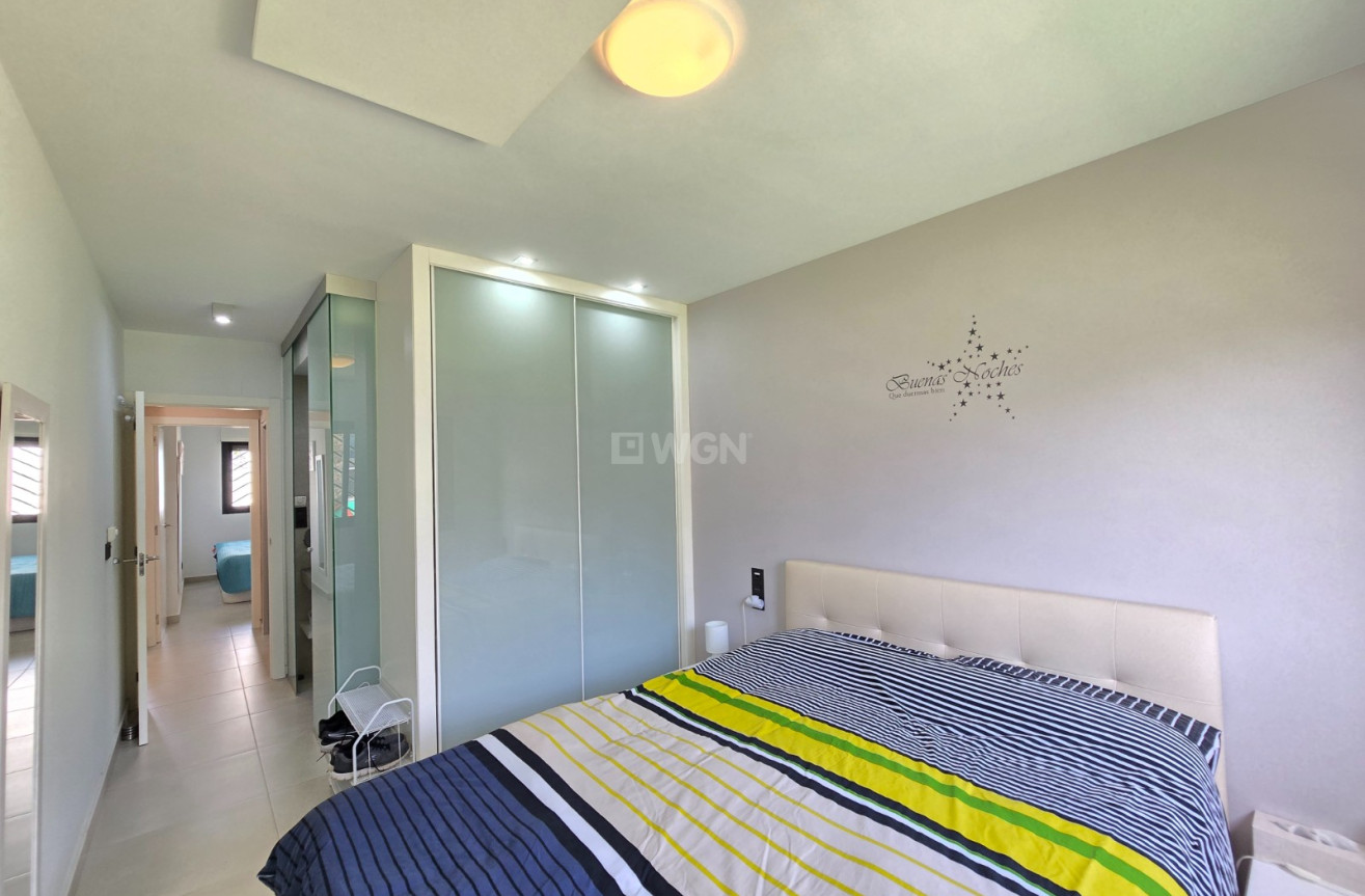 Odsprzedaż - Mieszkanie w bloku - Orihuela Costa - Costa Blanca