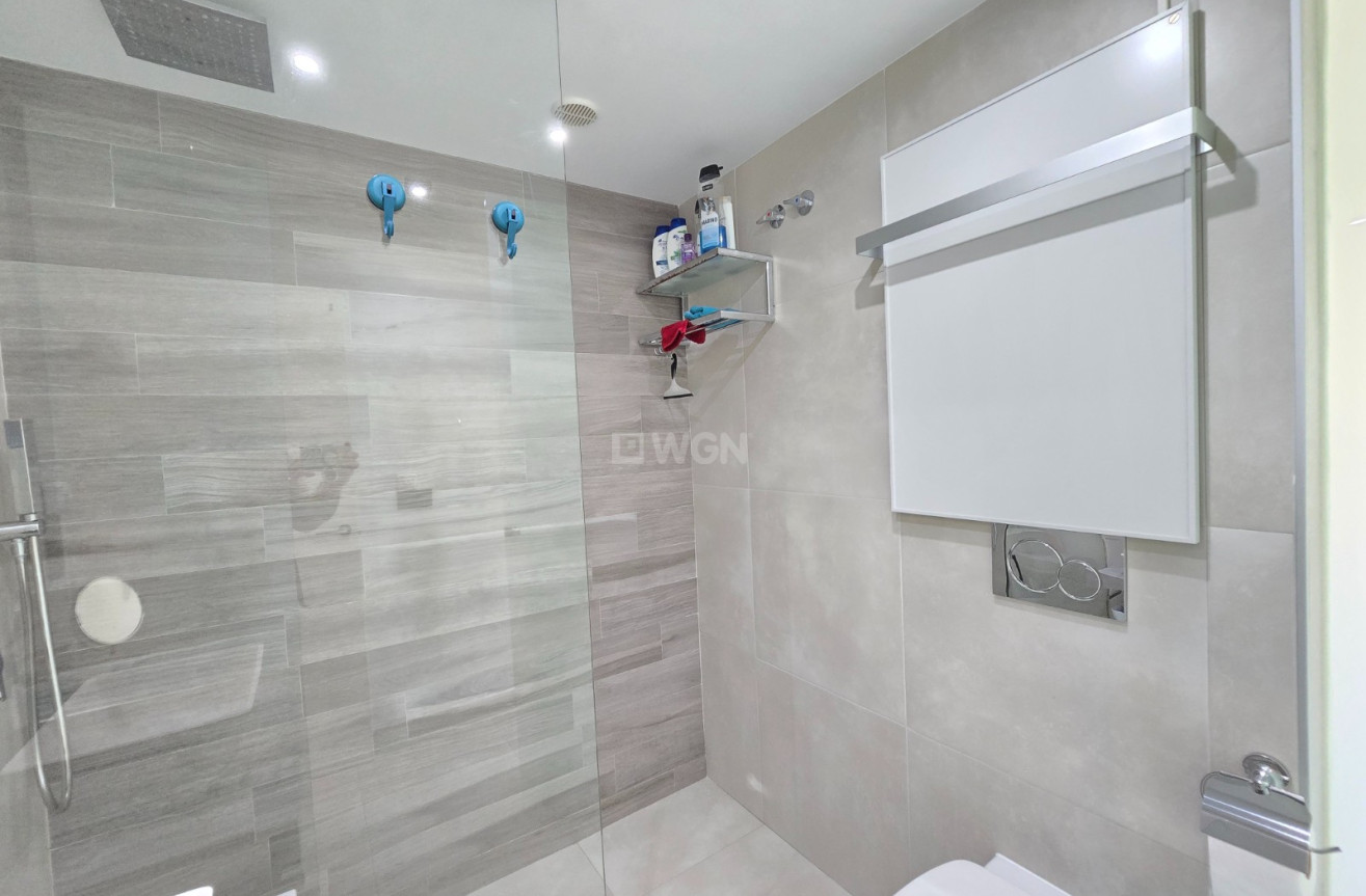 Odsprzedaż - Mieszkanie w bloku - Orihuela Costa - Costa Blanca