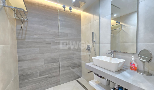 Odsprzedaż - Mieszkanie w bloku - Orihuela Costa - Costa Blanca