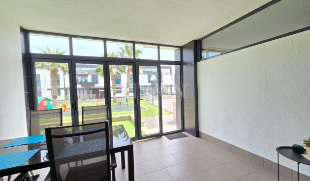 Odsprzedaż - Mieszkanie w bloku - Orihuela Costa - Costa Blanca