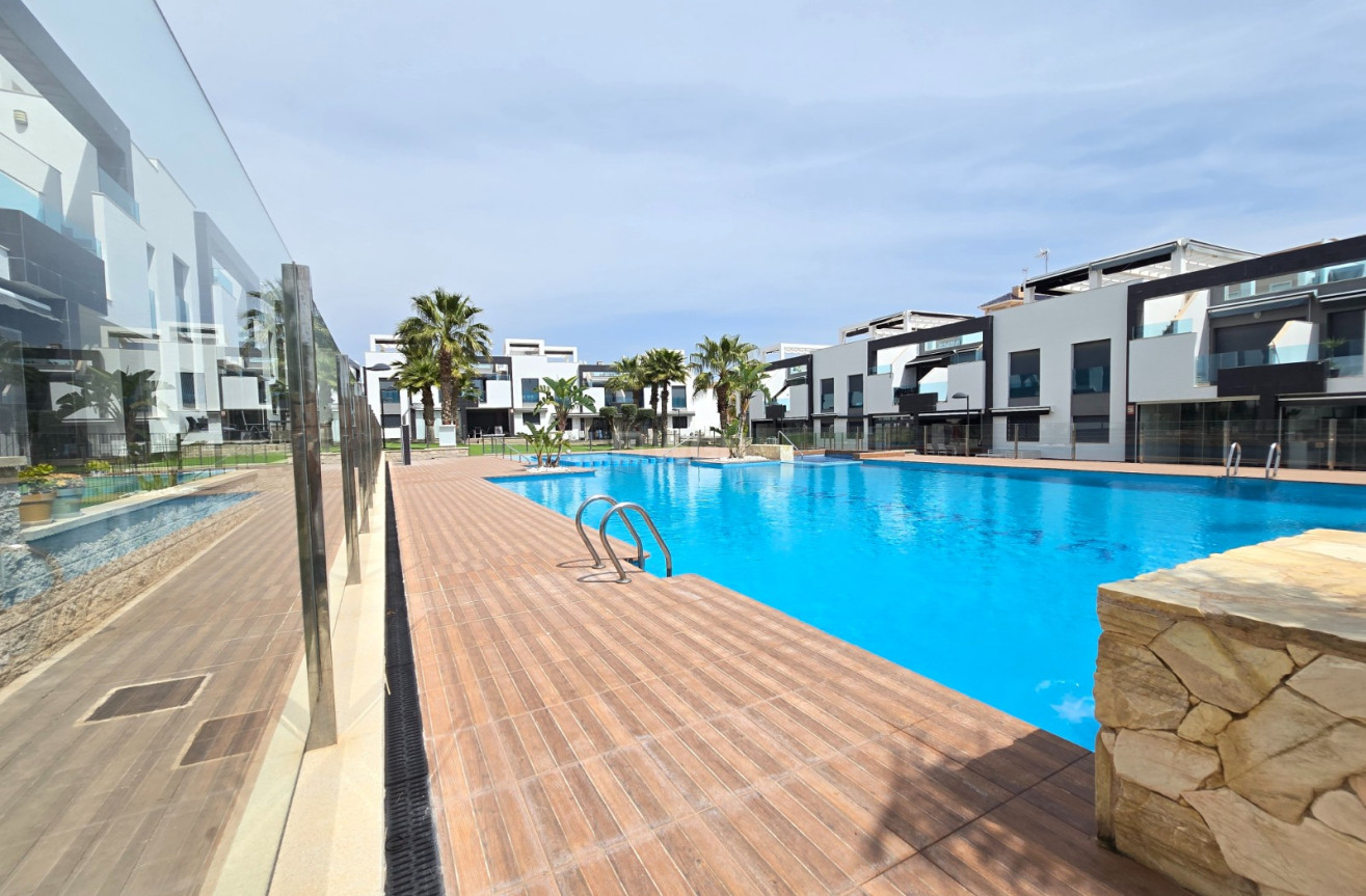 Odsprzedaż - Mieszkanie w bloku - Orihuela Costa - Costa Blanca