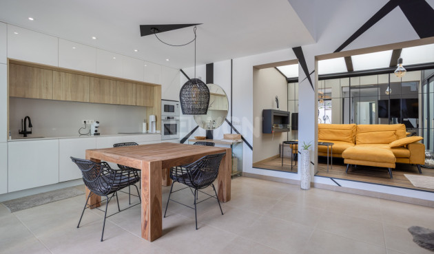 Odsprzedaż - Villa - Benijofar - Costa Blanca