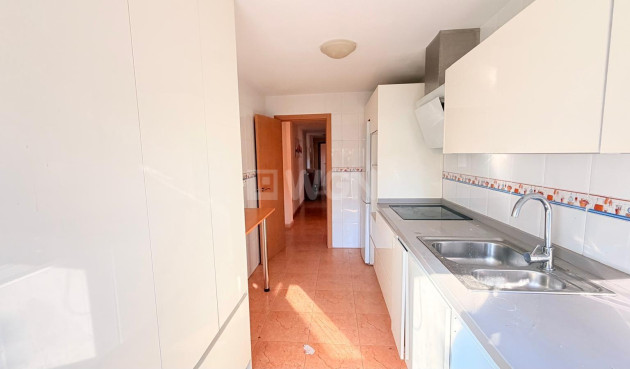 Odsprzedaż - Mieszkanie w bloku - Los Alcázares - Los Narejos-Punta Calera