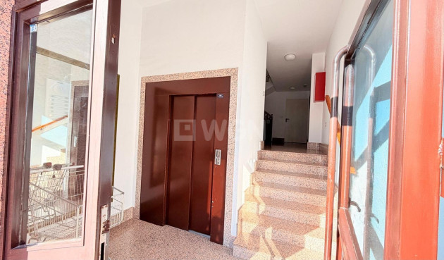 Odsprzedaż - Mieszkanie w bloku - Los Alcázares - Los Narejos-Punta Calera