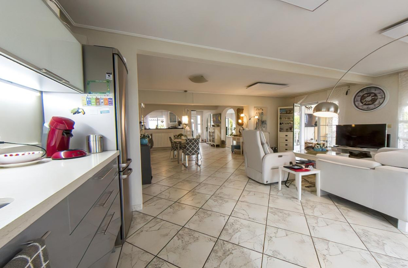 Resale - Villa - Torrevieja - Costa Blanca