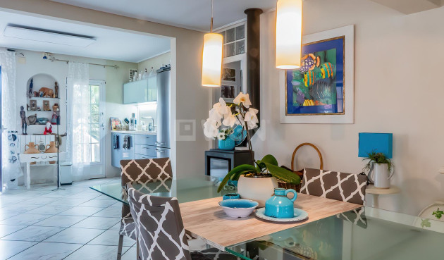 Resale - Villa - Torrevieja - Costa Blanca