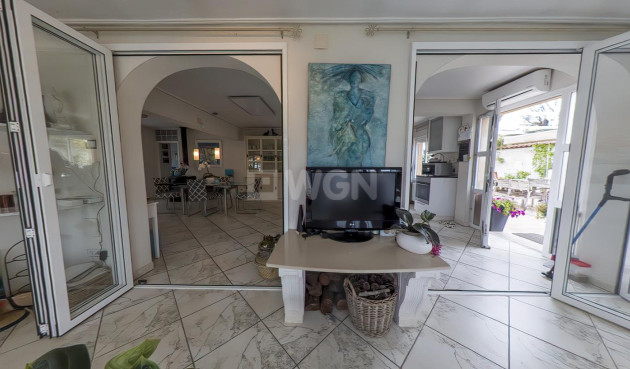 Resale - Villa - Torrevieja - Costa Blanca