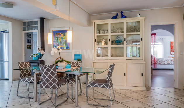 Resale - Villa - Torrevieja - Costa Blanca