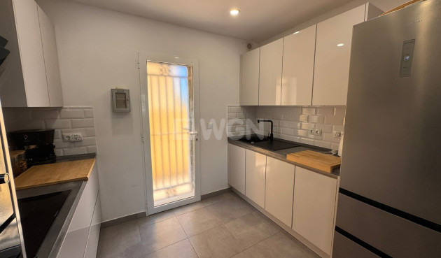 Odsprzedaż - Kamienica - Campoamor - Costa Blanca