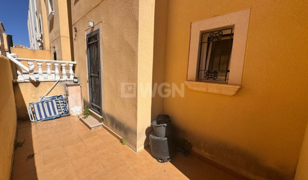 Odsprzedaż - Kamienica - Campoamor - Costa Blanca